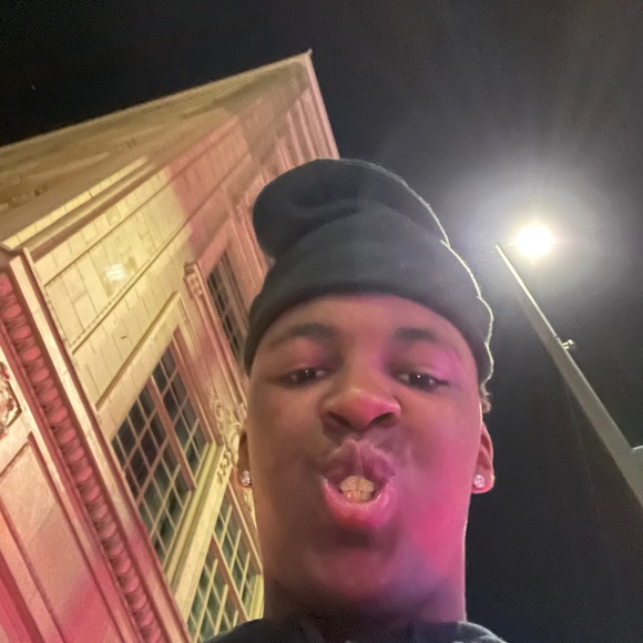 Meet your Posher, James - Picture 1 of 1